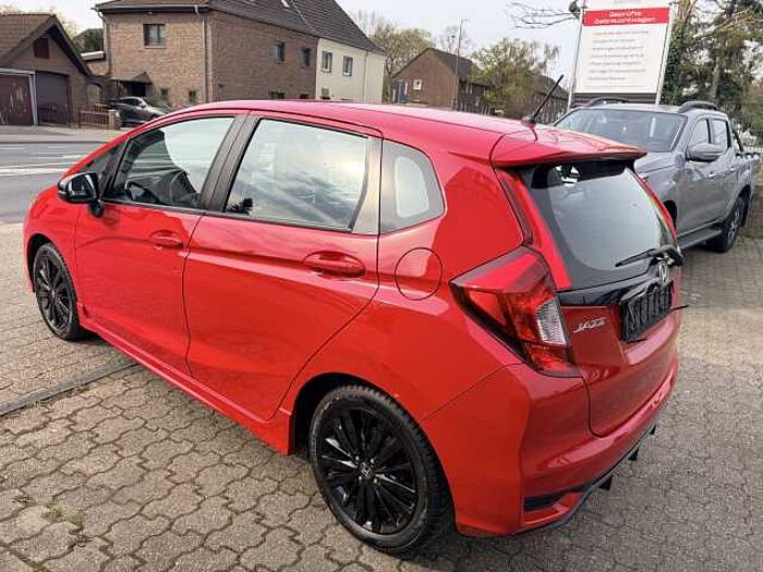 Honda Jazz 1.5 i-VTEC CVT Dynamic