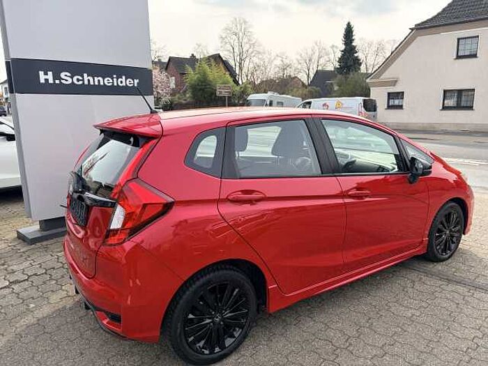 Honda Jazz 1.5 i-VTEC CVT Dynamic