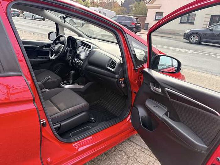 Honda Jazz 1.5 i-VTEC CVT Dynamic