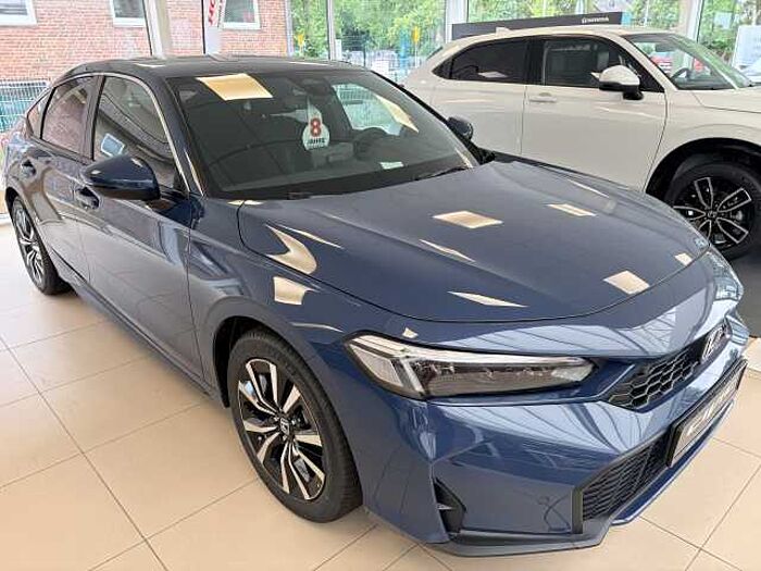 Honda Civic e: HEV 2.0 i-MMD Hybrid Elegance