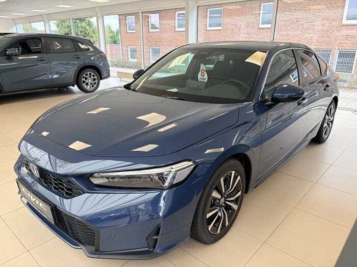 Honda Civic e: HEV 2.0 i-MMD Hybrid Elegance