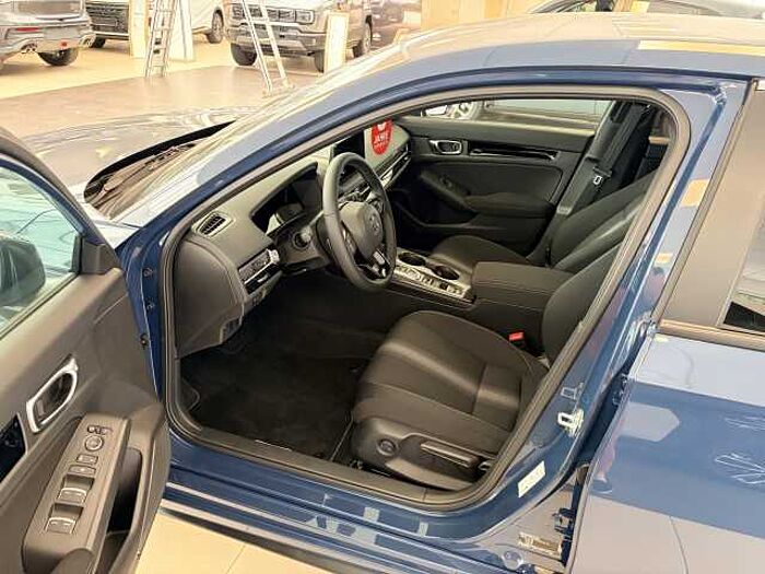 Honda Civic e: HEV 2.0 i-MMD Hybrid Elegance