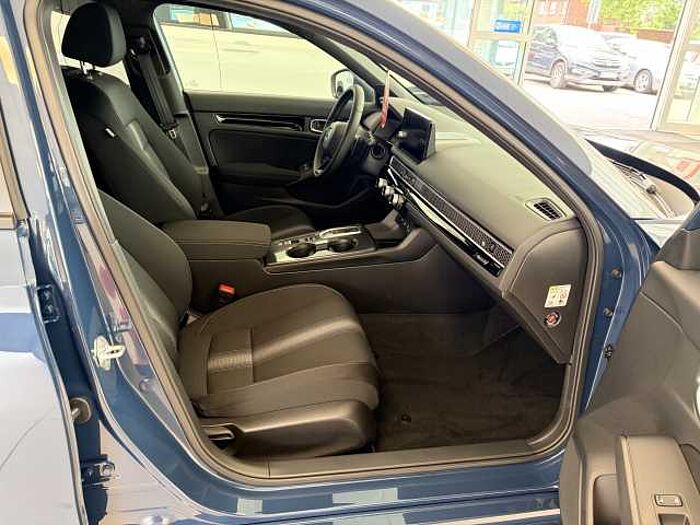 Honda Civic e: HEV 2.0 i-MMD Hybrid Elegance
