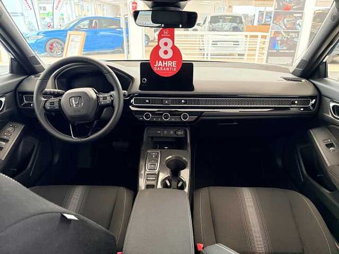 Honda Civic e: HEV 2.0 i-MMD Hybrid Elegance